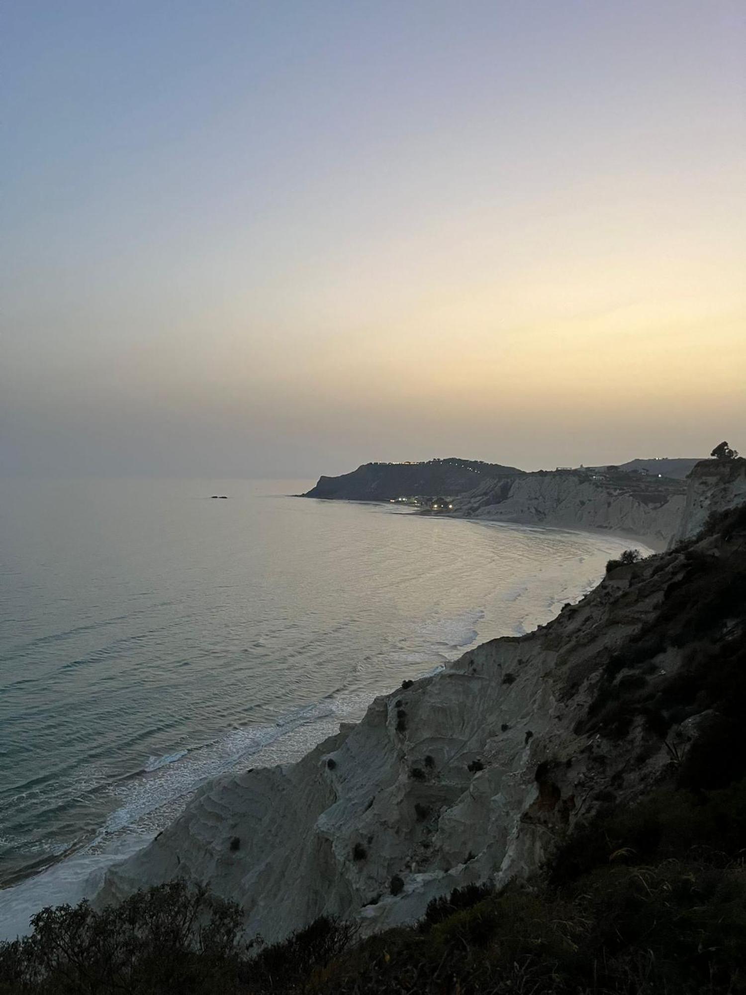 Al Faro Bed & Breakfast เรอัลมอนเต ภายนอก รูปภาพ