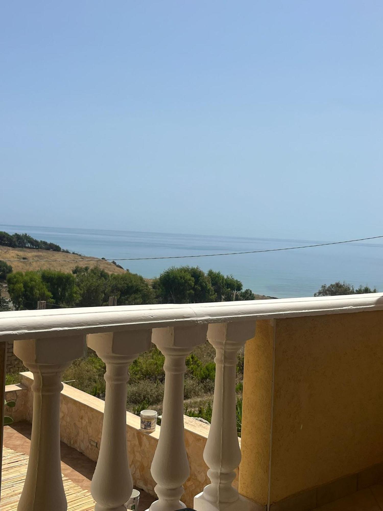 Al Faro Bed & Breakfast เรอัลมอนเต ภายนอก รูปภาพ