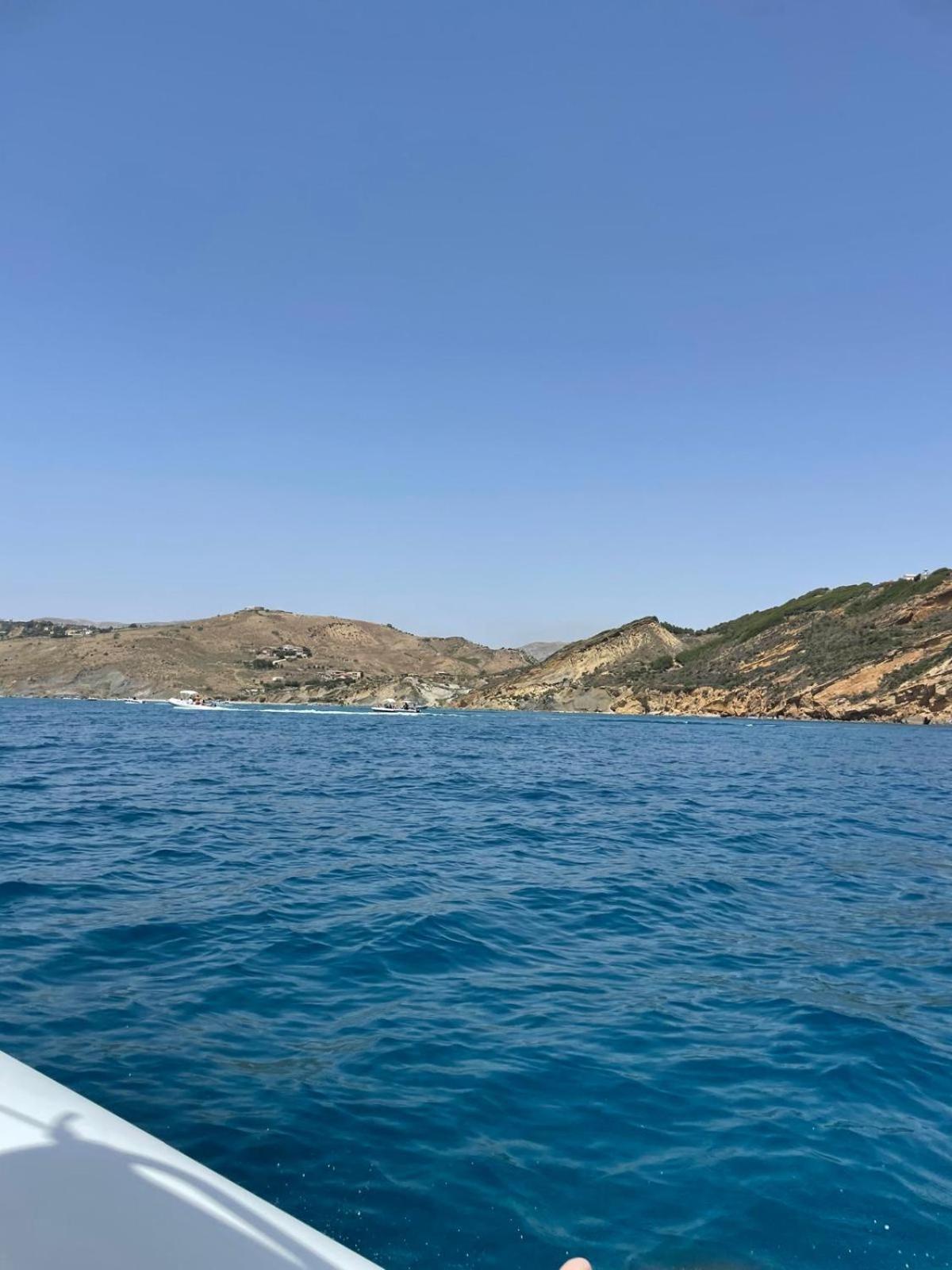 Al Faro Bed & Breakfast เรอัลมอนเต ภายนอก รูปภาพ